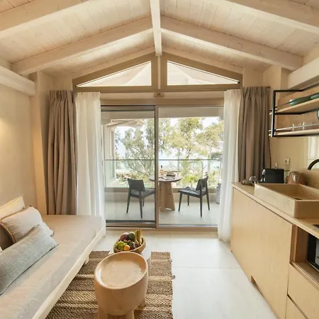 Mako Sea & * Pefkochori