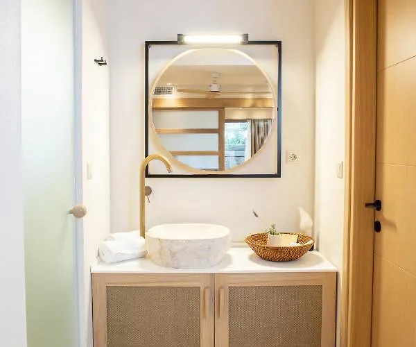 Mako Sea & * Pefkochori