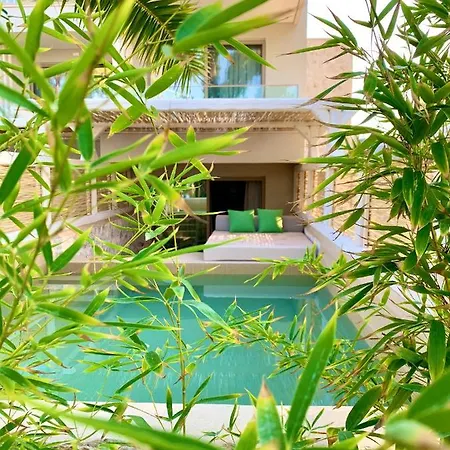Appartement Mako Sea & *