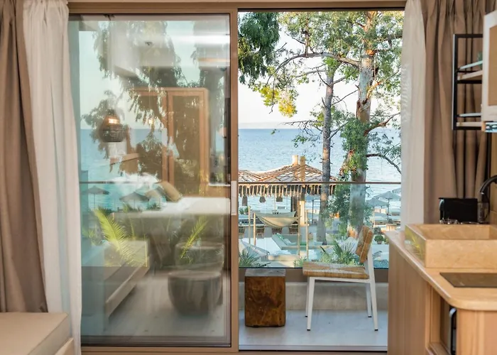 Mako Sea & 佩科霍里